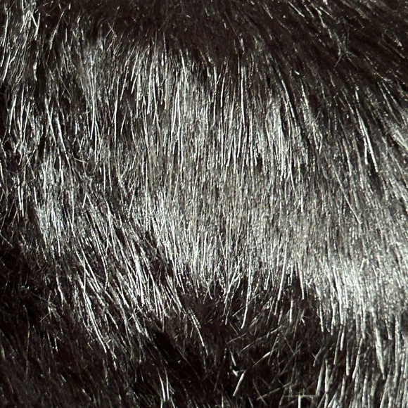 Fashion Nova Luxe Black cropped faux fur jacket L - Picture 14 of 16